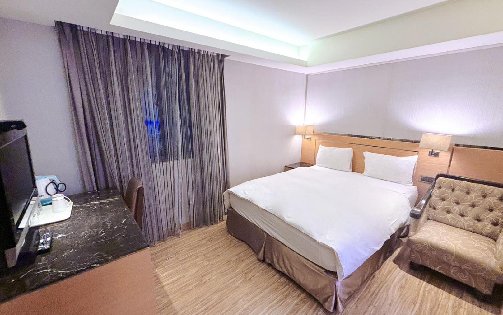 Hopecity Minsheng Hotel Taipéi Exterior foto